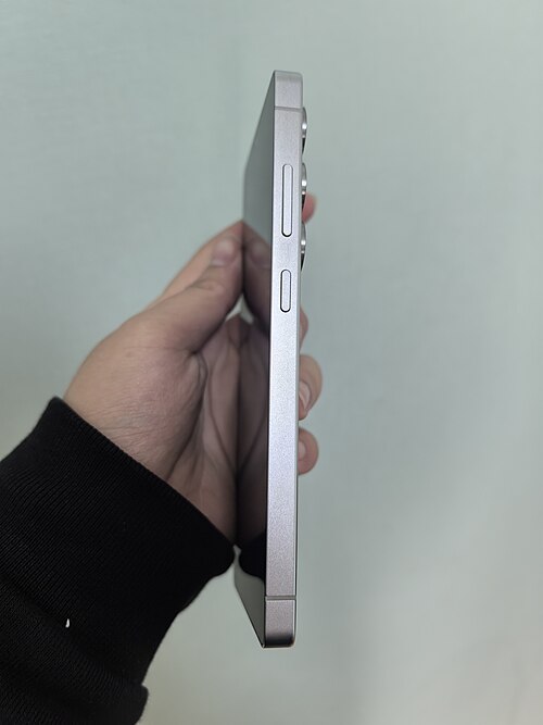 Samsung Galaxy smartphone product image used for flagship device coverage.